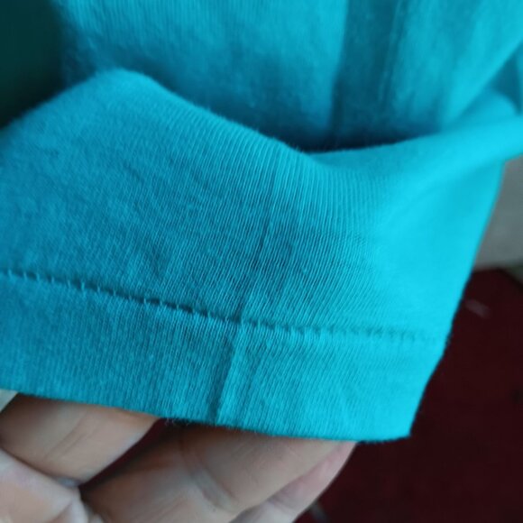 Single Stitch Hanes Beefy-T Prince Michel Vineyards Tee M 38-40 Cotton Crewneck - Picture 4 of 6